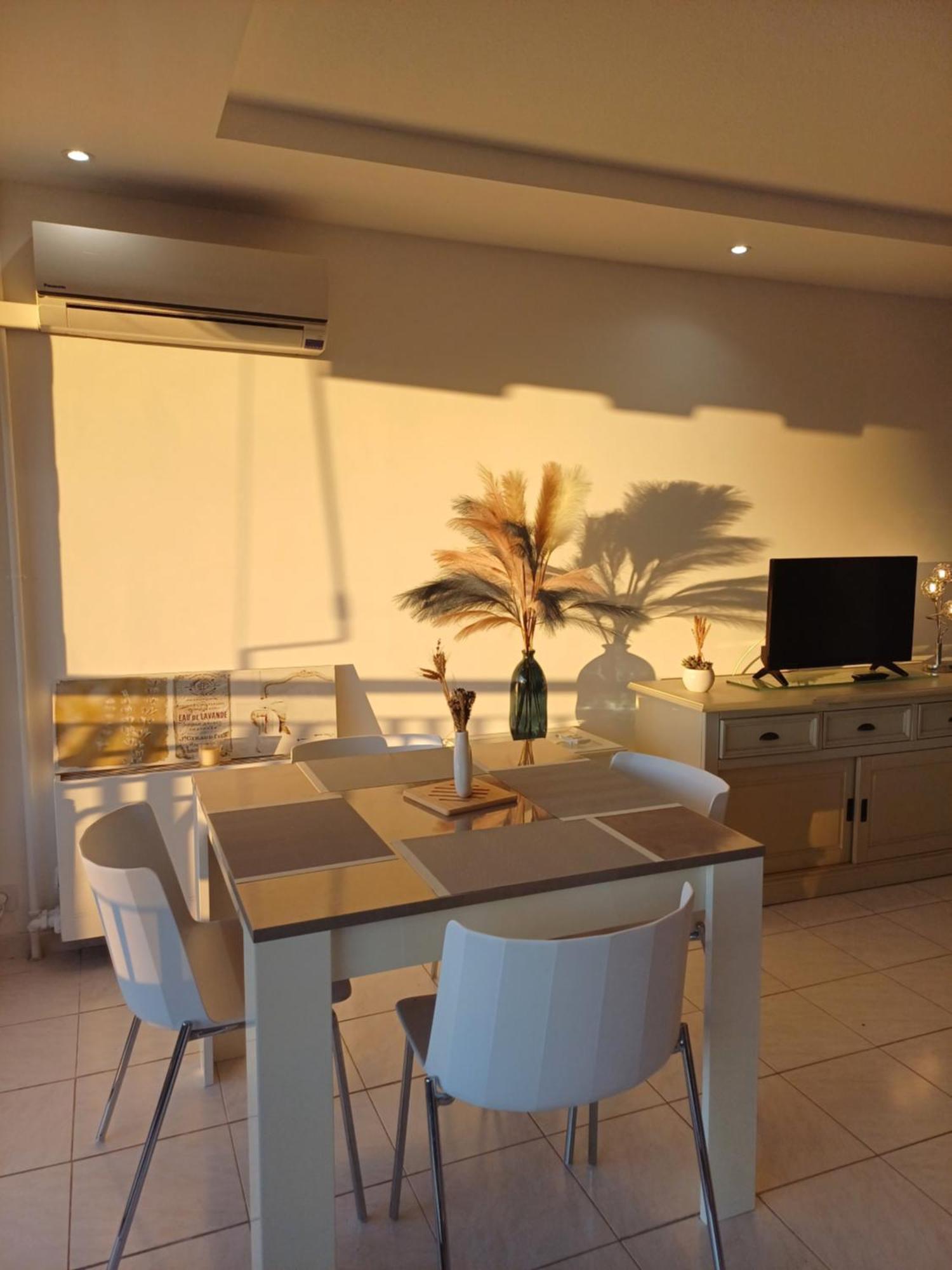 Appartement L'Islette Du Riou à Mandelieu Extérieur photo